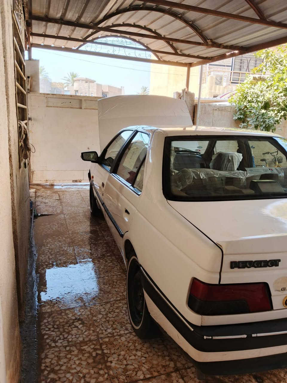 السلام عليكم ورحمه الله
بيجو 405 
موديل 2017
السونار مرفق فقط والباقي كفاله عامه 
تبريد ثلج 
حداديه 100٪ 
مكينه كير كله كارتون 
دشبول عالي شاشه بلاديه
ب اسمي  هزه جديده(شرط التحويل )
مكاني بابل المركز 
سياره جاهزه للأخير 
السعر 46 وبيها مجال بسيط
للشراي
رقمي ***********
