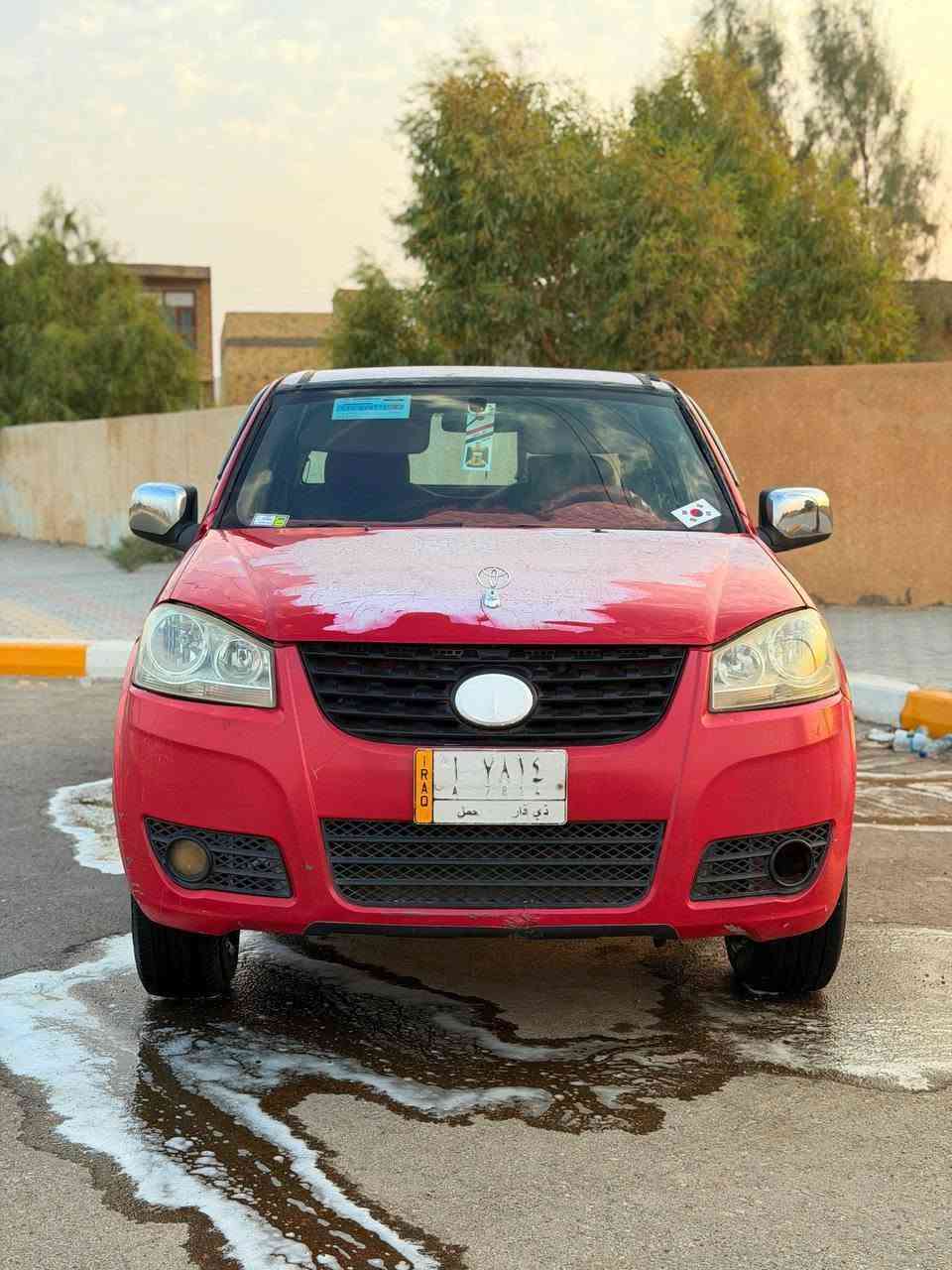 سلام عليكم
كريت ويل 2013 
رقم ذي قار مشروع وطني بسمي سنويه 28 
مكينه مكفوله 
كير 
اكسل 
شاصي 
تبريد 
تاير 
صدر 
مكفوله من الكلبه والضربه والتجيه والصبغ العام والعيب الشرعي 
دوشمه جديده 
كهربائيات كلها شغاله  من جام 4 يصعد و ينزل كيجات كلها شغاله لايت اشاره ماسحه صطابات 
سياره جاهزه ومال جناي 
بعد بيها سلفان الشركه 
كوت قضاء الحي 
سعرها 48 وبيها مجال 
***********
