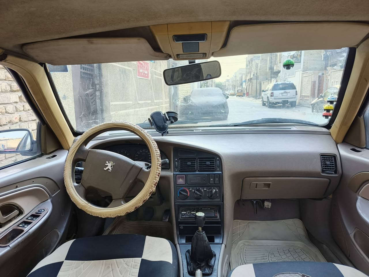 بيجو لميس • ٢٠١٥ • أرقام انكليزي