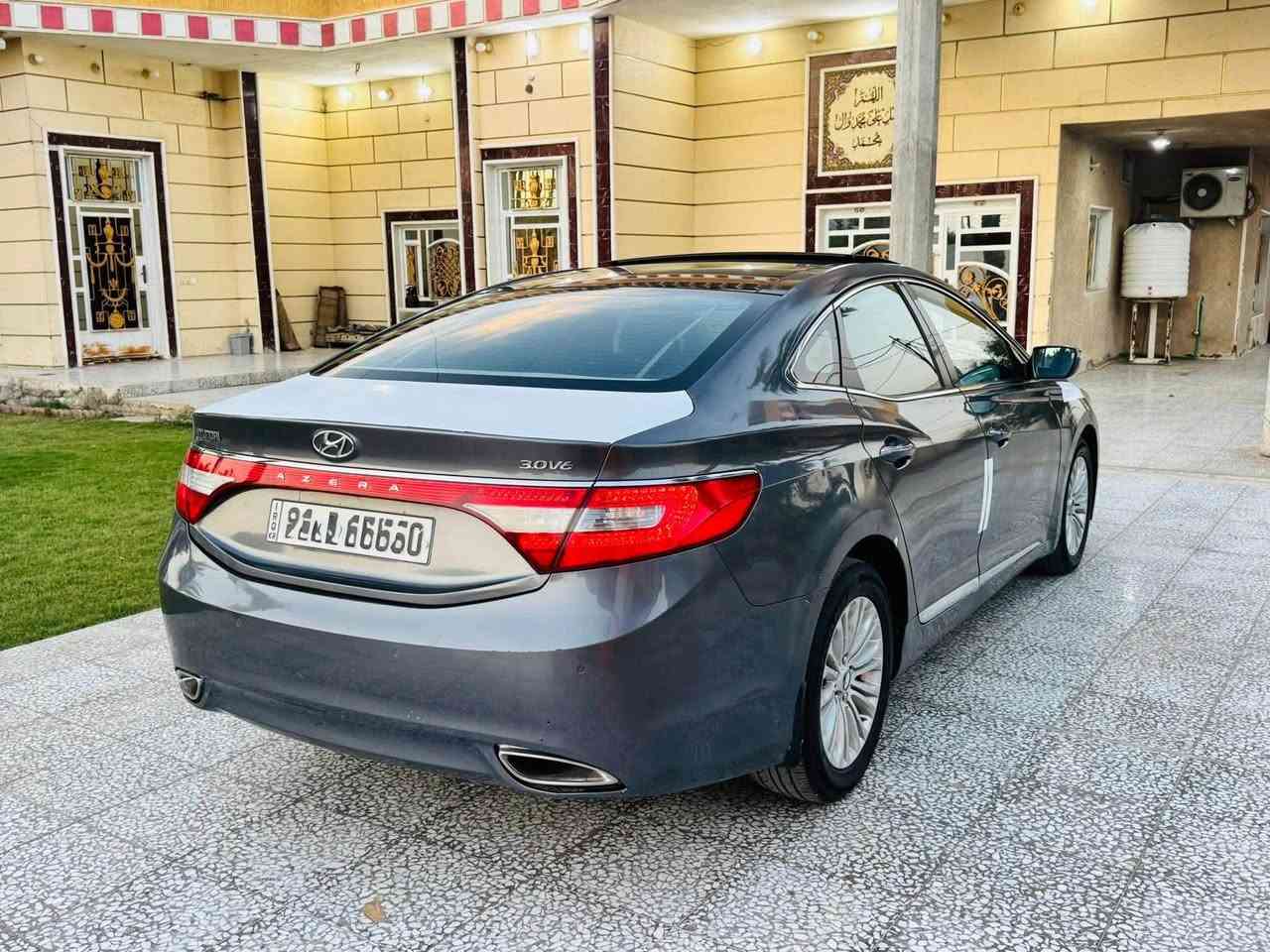 سلام عليكم للبيع ازيرا مديل 2014 خليجي فول مواصفات كير محرك خير من الله سياره بيها ضربه الجاملغ الأمامي وقطع صبغ *********** سياره بااسمي تحويل ثاني يوم مكان بغداد
