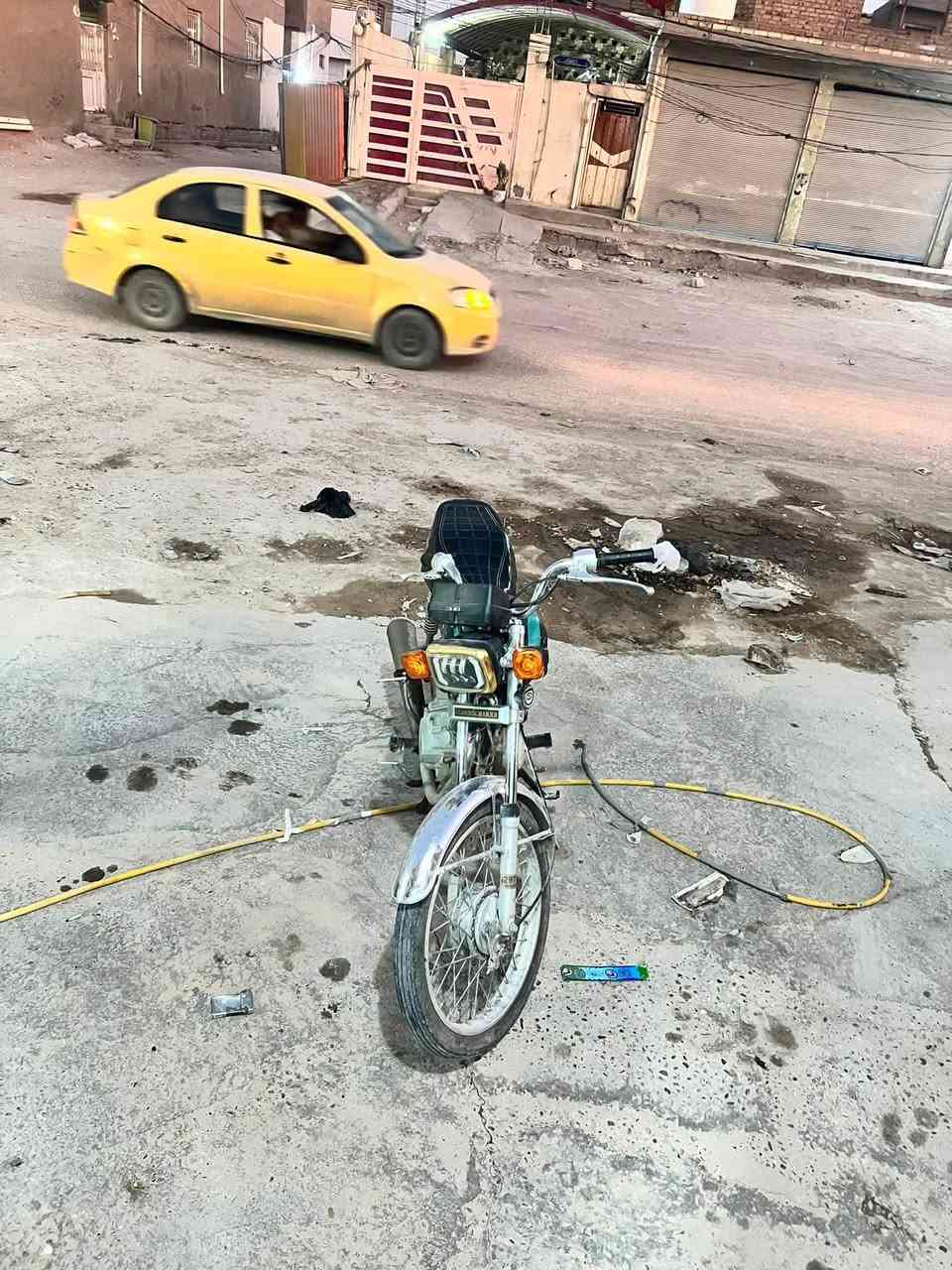 سلام عليكم 
♕♕♕♕♕♕
دراجه للبيع موديل 2021 دراجه مكينته نظيفه كهربائيات شغاله الراجه مرقمه او رقمها موجود هوه والسنويها لحد سنه 2028 السعر 790او بيها مجال للشراي  للااستفسار الاتصال على الرقم 
***********
