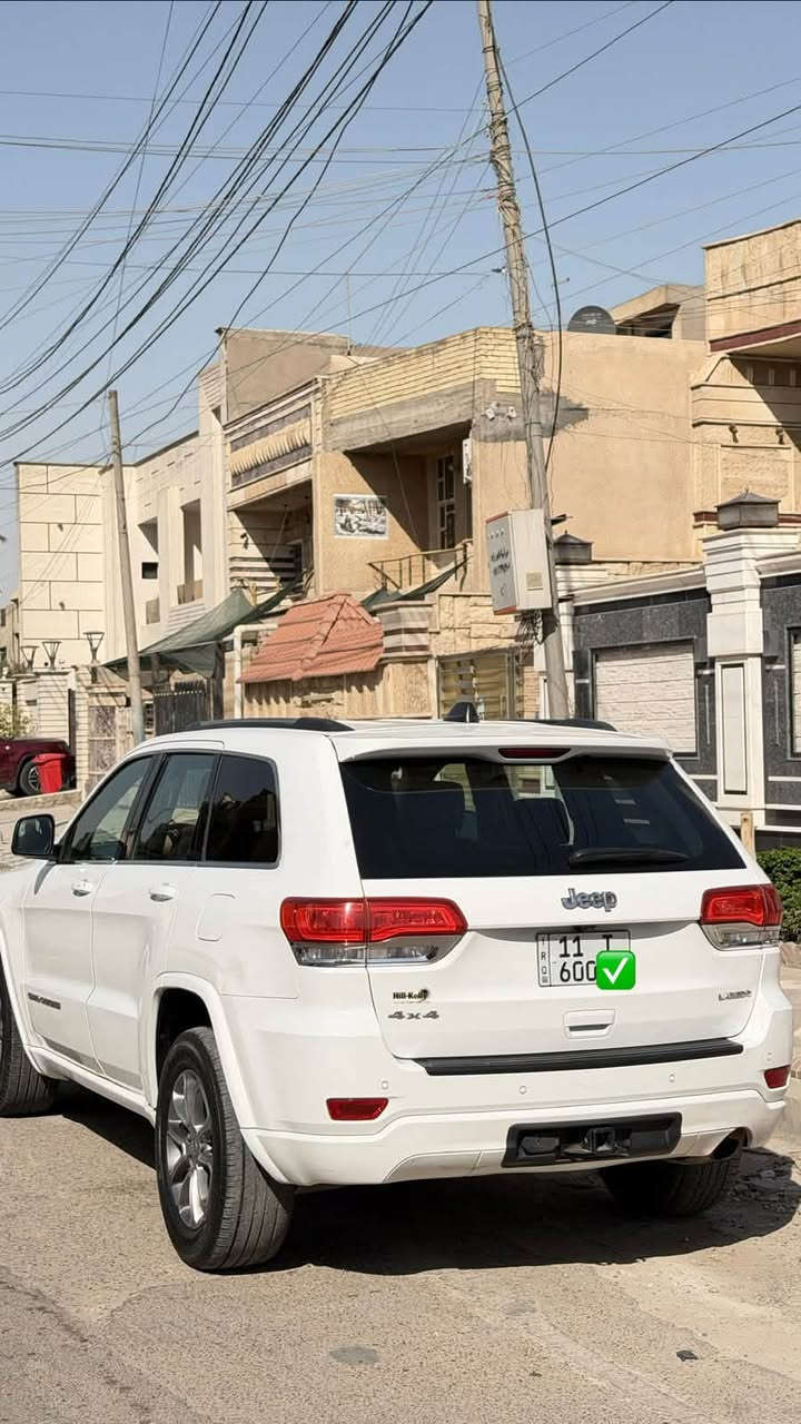 السلام عليكم السعر 177$
جيب لاريدو 2017 اصل اصل امريكي بيها كلير جاملغ وباب فقط بدون حادث بدون دواخل. رقم بغداد نكليزي بسمي هزه ورقم كله جديد 

السعر 177$
هاتف /***********
 
مواصفات فول ١/١ ماعده فتحه 
بصمة تشغيل
بصمة ابواب 
شاشه وكامره
تبريد قطعتين
فول تحكمات سترين 
شفتات
حساسات خلفيه
رادار  خلفي  
كير ومحرك نضيفات
لد امامي خلفي
غرفتها جديده
تخم تاير جديد
صدرها جديد امامي خلفي 
مابيها نقص سياره جاهزه 
تحويل ثاني يوم
العنوان بغداد
اتصال فقط مكلف بالنشر
