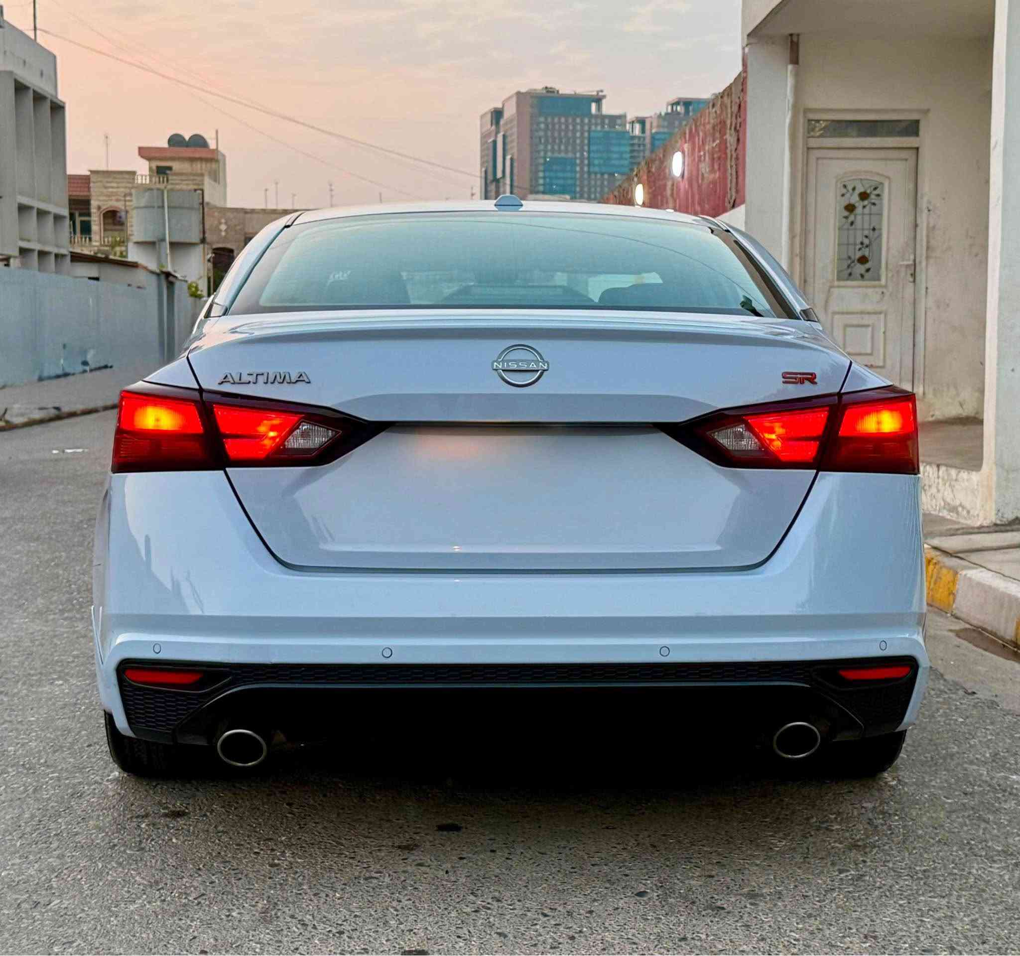 التيما SR 2024
جاملغ سكن صبغ طرف البنيد تعديل 
بدون دواخل 
ارباك و تكمة مفتوح 
ماشي ٢٨ الف ميل
رقم كاتي 
مكان سيارة أربيل 
*********** أربيل, العراق
