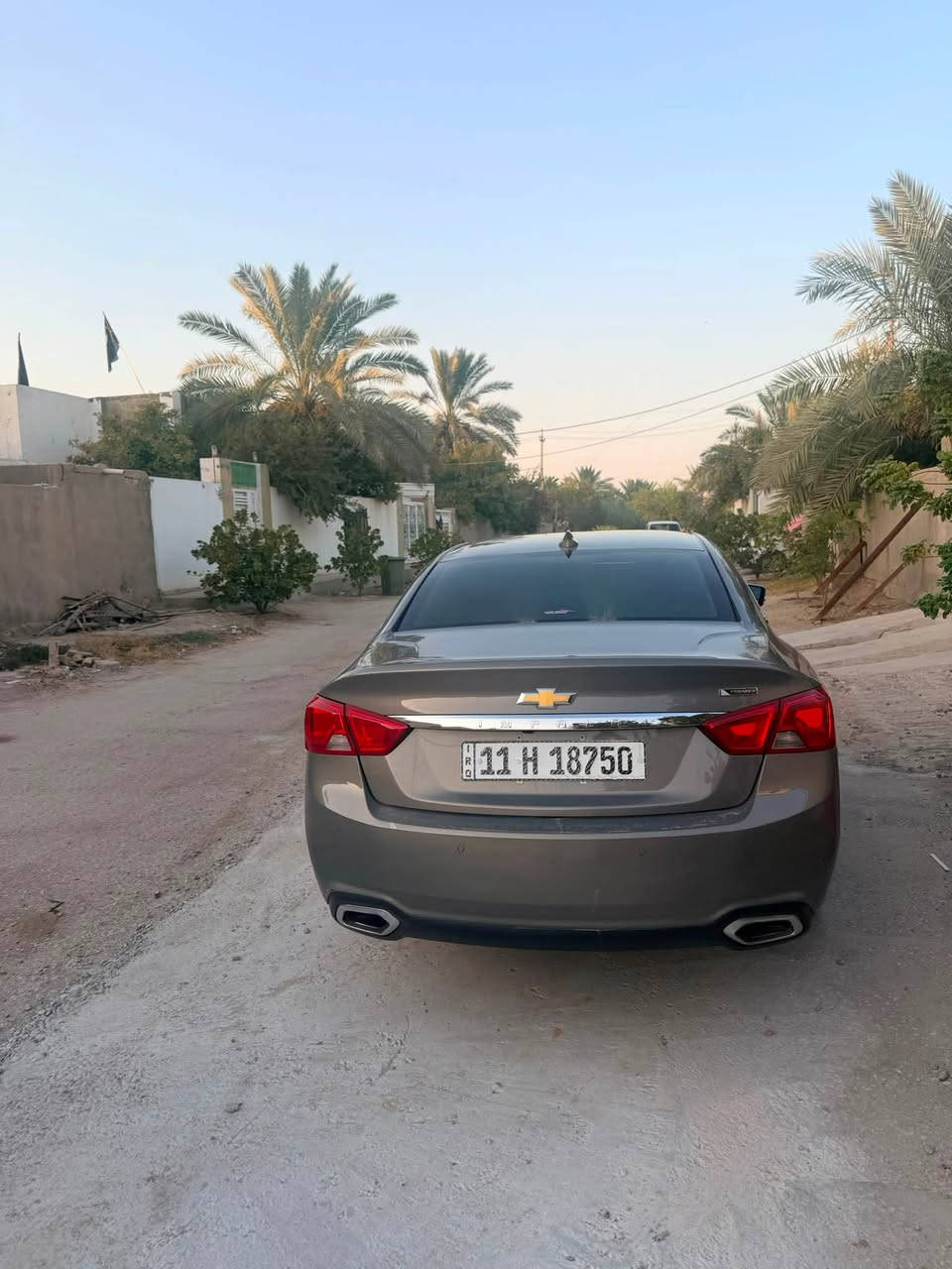 السلام عليكم
تواجد السياره / النجف 

الموديل /:- 2019

المسافه المقطوعه /:-  160k

حجم المحرك /:- 6 سلندر 

 شوفرليت امبالا  2019 محرك ستة سلندر وارد امريكي مواصفات فول عدا الفتحه فئة     (Premier ) .

المواصفات /:- 

كشنات جلد 

كامره خلفيه  

تشغيل عن بعد شغال السياره

سايد بريك كهرباء 

كشنات امامي كهربائي 

قاصه متحركة 

بصمه ابواب ٤  يعني الابواب الامامي والخلفي بصمه 

صندوق بصمه 

لايتات زينون منضومه جديده 

شاشه وسطيه لمس  

اضواء ترحيب عند فتح السياره 

سستم سماعات

تحكمات ستيرن كامله

كروز سرعه 

كير اوتو وكير عادي 

مرايات جانبي كهرباء 

شرط التحويل والغرامات 

ملاحظه//السيارهً معمره او مناقصه شي تخم تايرات جدد منظومة تبريد كامله حداديه كامله وره وكدام السياره ع ايدي او مامشتمه غير البانزين المحسن .

رقم بغداد بأسمي 

الحادث /:- 

مرفق صورة الحادث 

السعر   /:-135  . 

شرط التحويل والغرامات .

التواصل فقط  عل رقم الموبايل رجاءا /:- ***********
