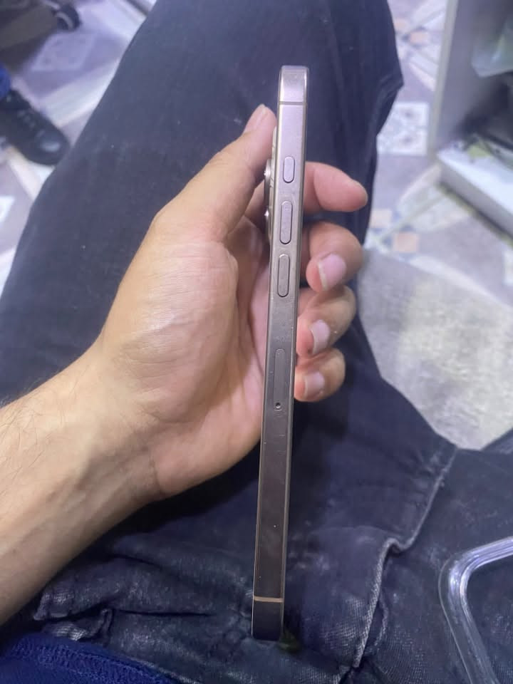 ايفون 16 برو ماكس
ظهر مفطور فقط

وبي شامه بشاشه 

الشاصي نظيف كما موضح

بطاريه ٨٨

شرق اوسط

غراض كامله

٢٥٦

بمليون وبي مجال بسيط او مراوس
*********** واتساب موجود 
مكان كربلاء
