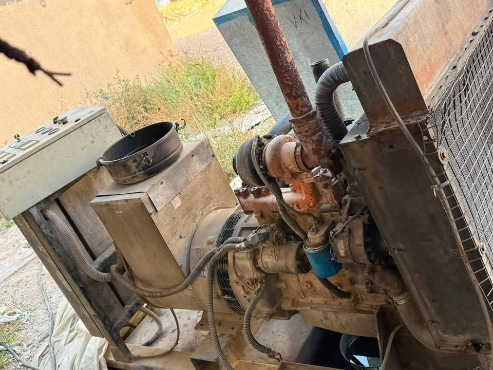 مولدة كمنز
85 kv 

للبيع

***********
