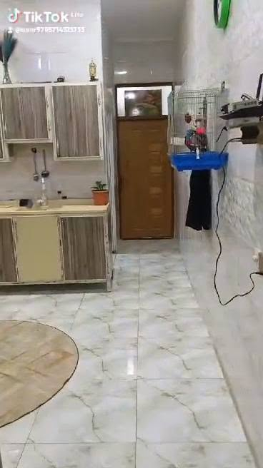 السلام عليكم
مشتمل للبيع زراعي بالزراعي اللي بابو دشير بشارع خط النفط بمجمع ذوالفقار مساحته 60 متر

تحتوى الدار استقبال وحولي كبير بيه المطبخ وصحيات وغرفة نوم

وفي الطابق الثاني غرفه نوم واحده مع صحيات وسطحين

الدار بناء حديث ونظيفه جدا مثل ماموضح بالفيديو المنشور

للاستفسار عن السعر الخاص مفتوح

للاتصال ***********

لرؤية منشوراتي اكتب دلالية ابو كرار الشويلي للعقار وراح تشوف كل شي موجود واي شي يعجبك راسلني عليه وتدلل وانا بخدمتك ومستعدين لعرض عقاراتكم لدينا اتصل بنا واتس اب او ماسنجر وبالخدمه

عندك بيت للبيع راسلنا نعرضه الك

عندك بيت للإيجار نعرضه الك اتصل بنا واتس اب او ماسنجر
