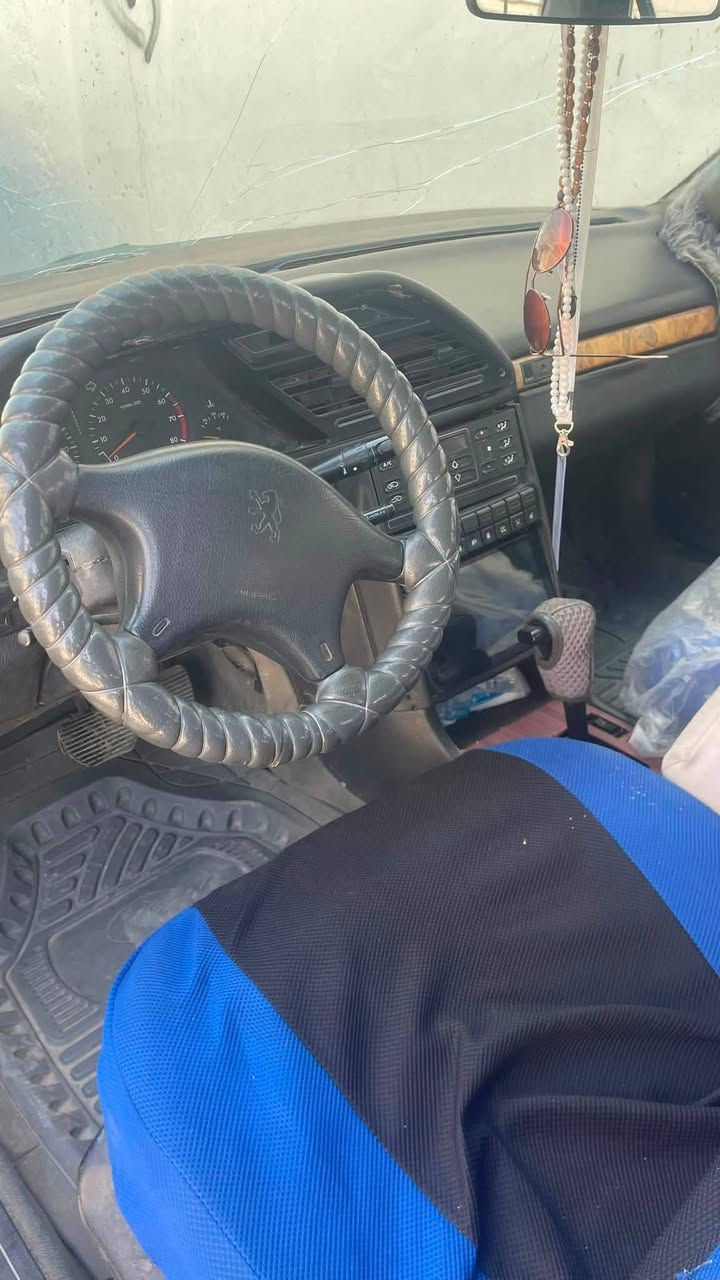 السلا وعليكم من رخصت صاحب الكروب  سيارة بيجو 605 كير ومحرك خير من الله كير توماتيك قفل مركزي رقم الماني  سنويه عضم عاج لل 27 سياره داخلها نظيف وكشرها نظيف كدام العين يرادلها شويه ترتيب باتري جديد 74 امبير كوري الاصلي قطاره مال بانزين مامصبوغه صبغ الشركه  عنوانها موصل الايمن حي العبور.. سعرها 22 وبيها مجال الخاص مغلق الشراي يتصل..
للتواصل
***********

***********@
السلا وعليكم من رخصت صاحب الكروب  سيارة بيجو 605 كير ومحرك خير من الله كير توماتيك قفل مركزي رقم الماني  سنويه عضم عاج لل 27 سياره داخلها نظيف وكشرها نظيف كدام العين يرادلها شويه ترتيب باتري جديد 74 امبير كوري الاصلي قطاره مال بانزين مامصبوغه صبغ الشركه  عنوانها موصل الايمن حي العبور.. سعرها 22 وبيها مجال الخاص مغلق الشراي يتصل..

