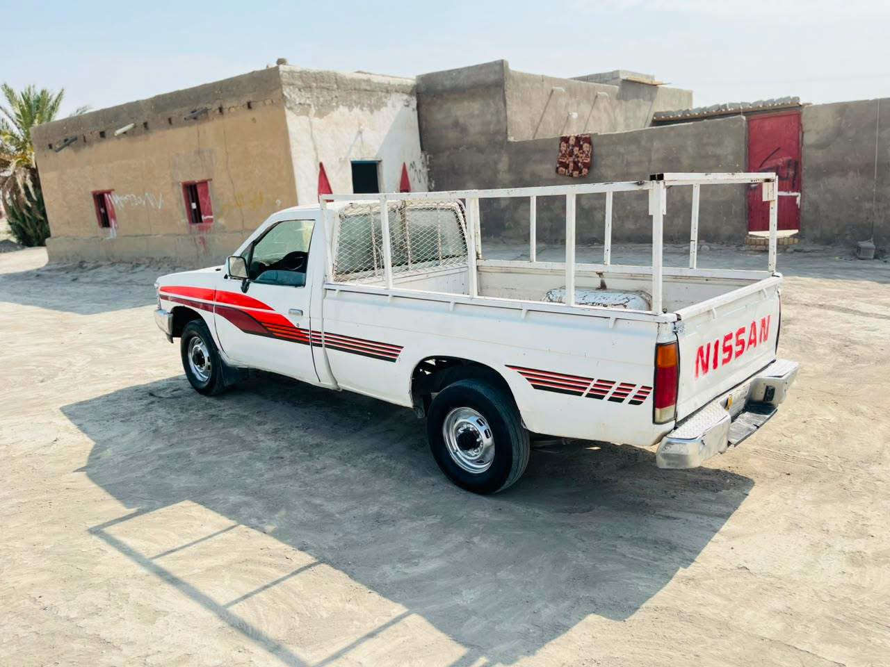 مكلف بنشر
سلام عليكم لبيع نيسان شبوط مديل 92 رقم ميسان مشروع وطني شرط تحويل كير محرك مكفولات لشرط شاصي مكفول سياره حلوه نضيفه مكفوله من الكلبه والضربه رشه صبق فقط سياره مالت جناي جاهزه من كلشي ترايك وين ماتريد بدي نضيف سعر 22وبيه مجال  بيع مستعجل***********مكان سماوه الخضر
