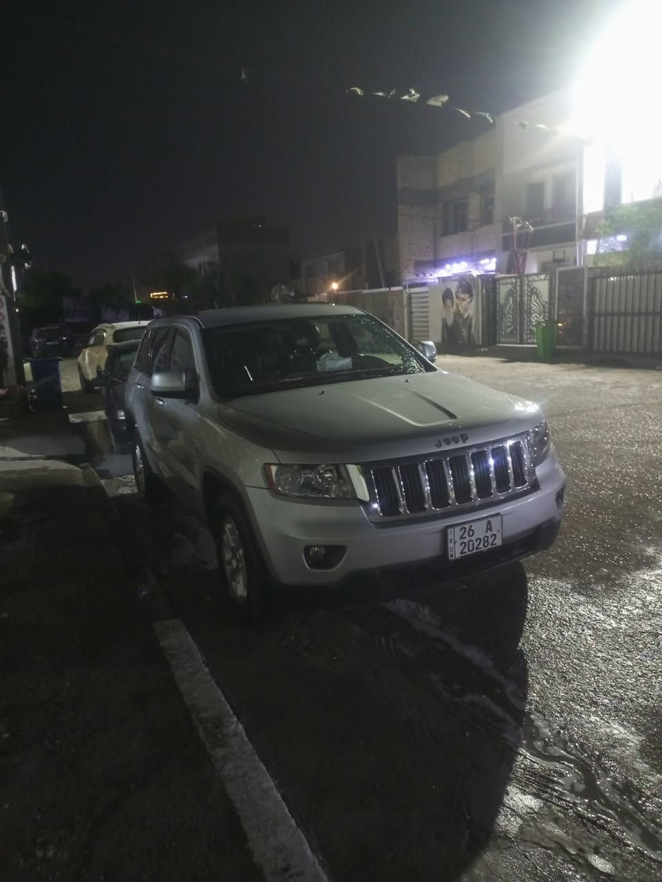 متاح للبيع موديل 12فول عده الفتحه السياره جاهزه من كلشي اترايك للبصره رقم صلاح الدين انكليزي بسمي ثاني يوم تحويل وين ميعجبك حول  بيها 3قطع بدين حادث ولا دواخل 2قطعه صبغ اثر جراد والقطعه الثالثه كلير   ***********مكان السياره بغداد المنصور
