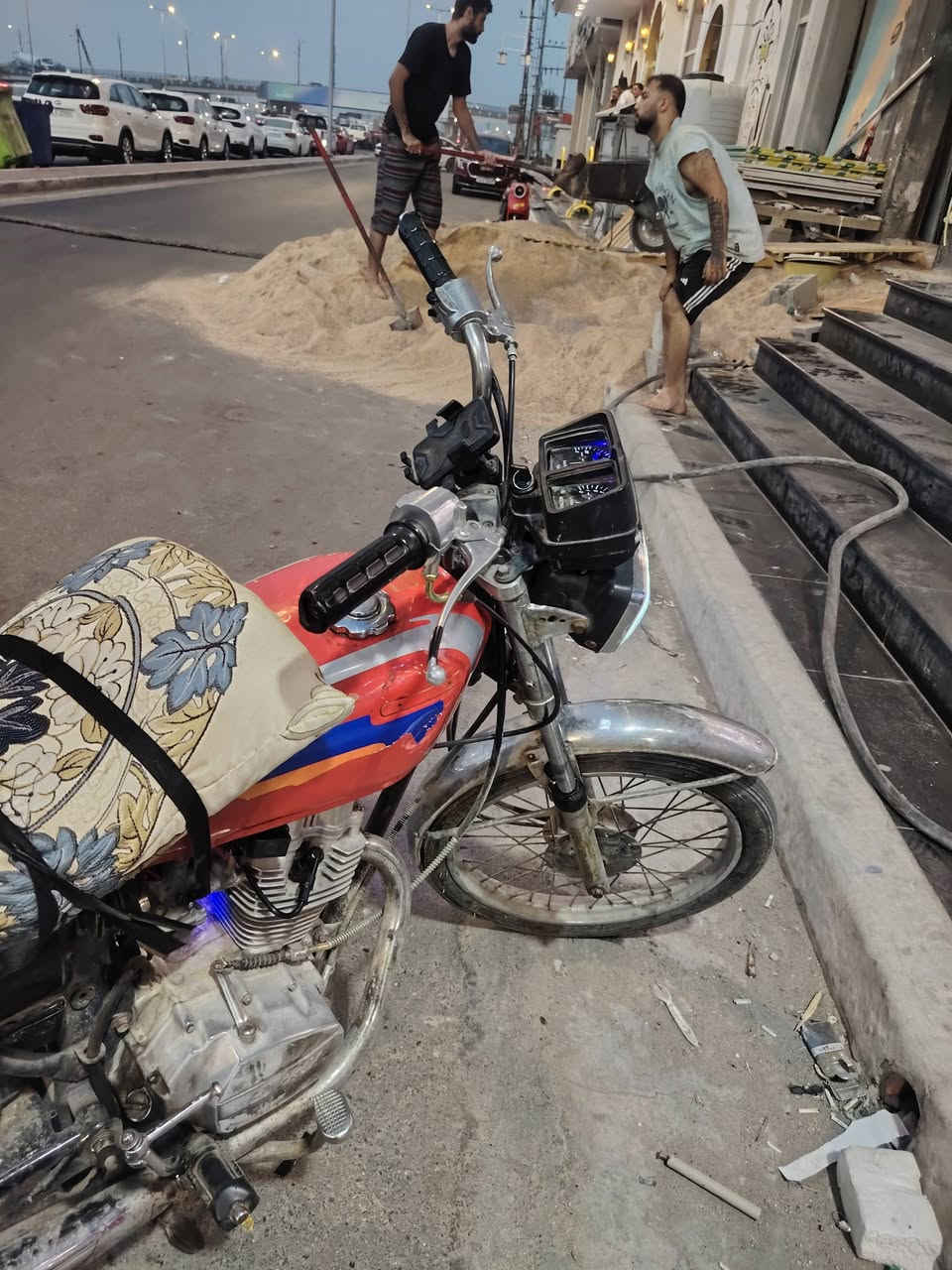 ايراني • ٢٠٠٣ • اوراق