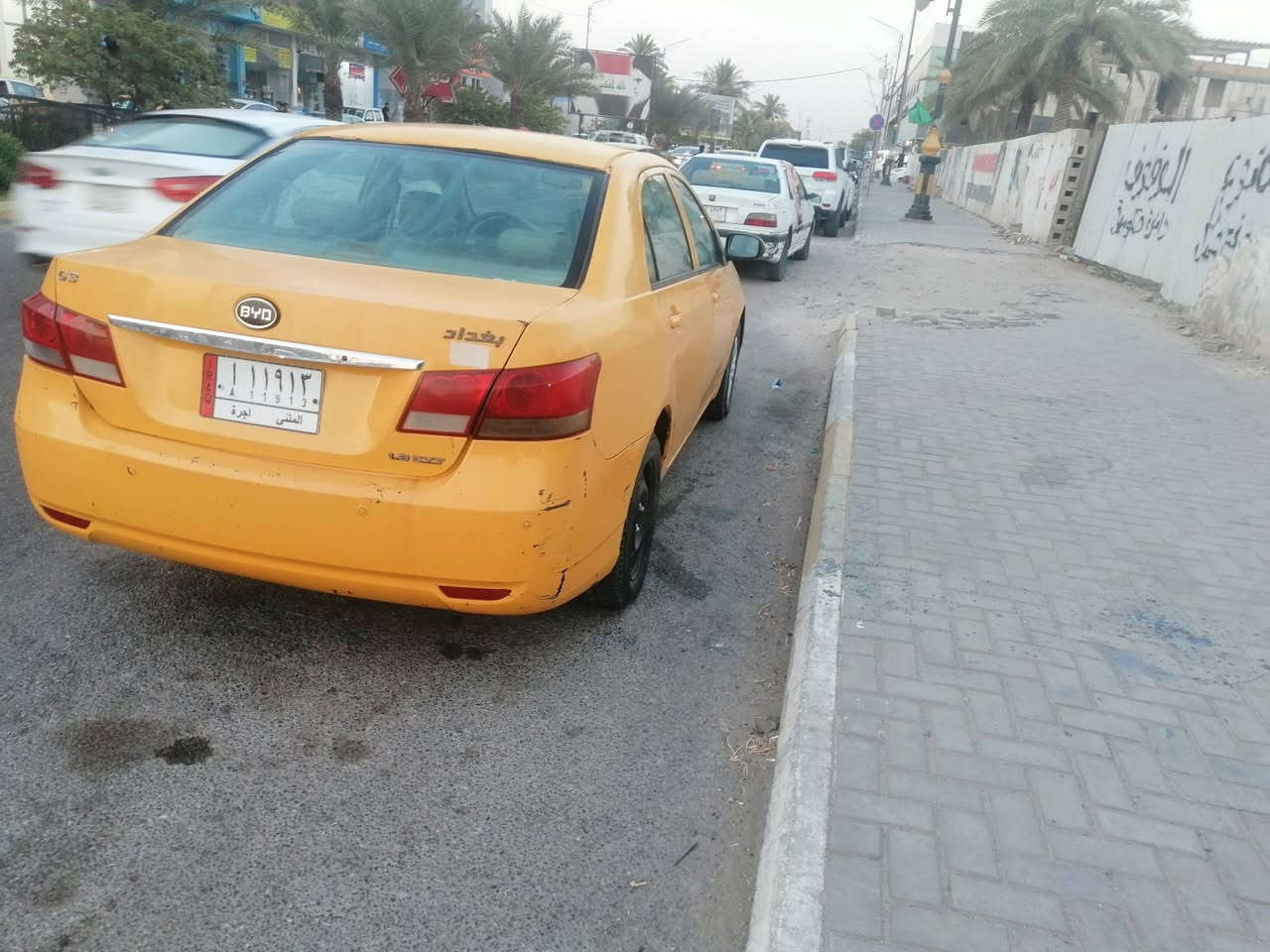 بي واي دي جي ٣ موديل ١٦ محرك وكير نحله اوتوماتيك شرط تبريد شغال رقم مثنى مشروع وطني مالكه بسماوه والسياره بسماوه السيارة بيها طخات سعرها 30 وبيه مجال وشراي بيه خير ويدلل ***********
