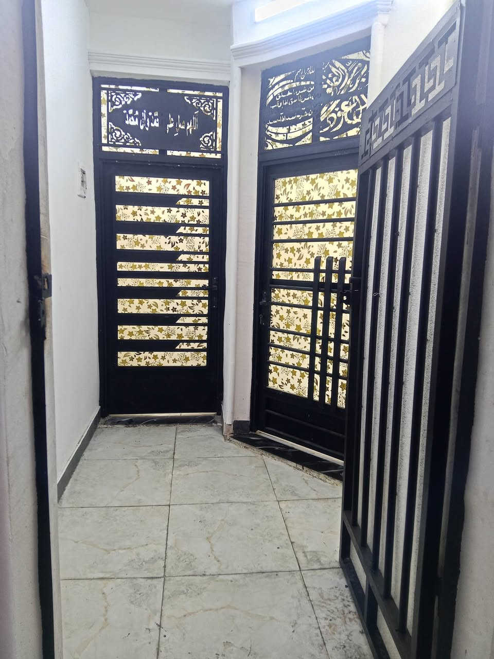 85 متر بوب الشام زراعي سند 25 شارع اسواق الصدرين السعر 45 وبي مجال بسيط ***********
