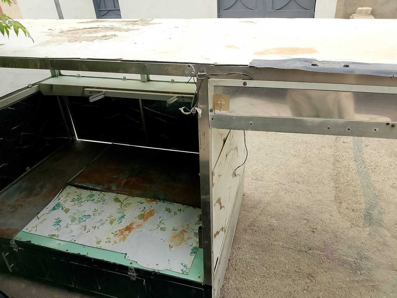 ئه م کابینه لفه سه رو ی 800 تیجوه بای 300 که می معامله بو کرین پیوندیکه
***********
***********
