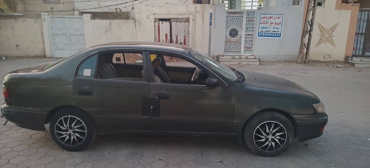 السلام عليكم
كرونه للبيع رقم بغداد السعر ٤٥ وبيه مجال مكان السياره النجف 
رقم صاحب السياره ***********

نص مكتوب في الصور:
- إدخال نص