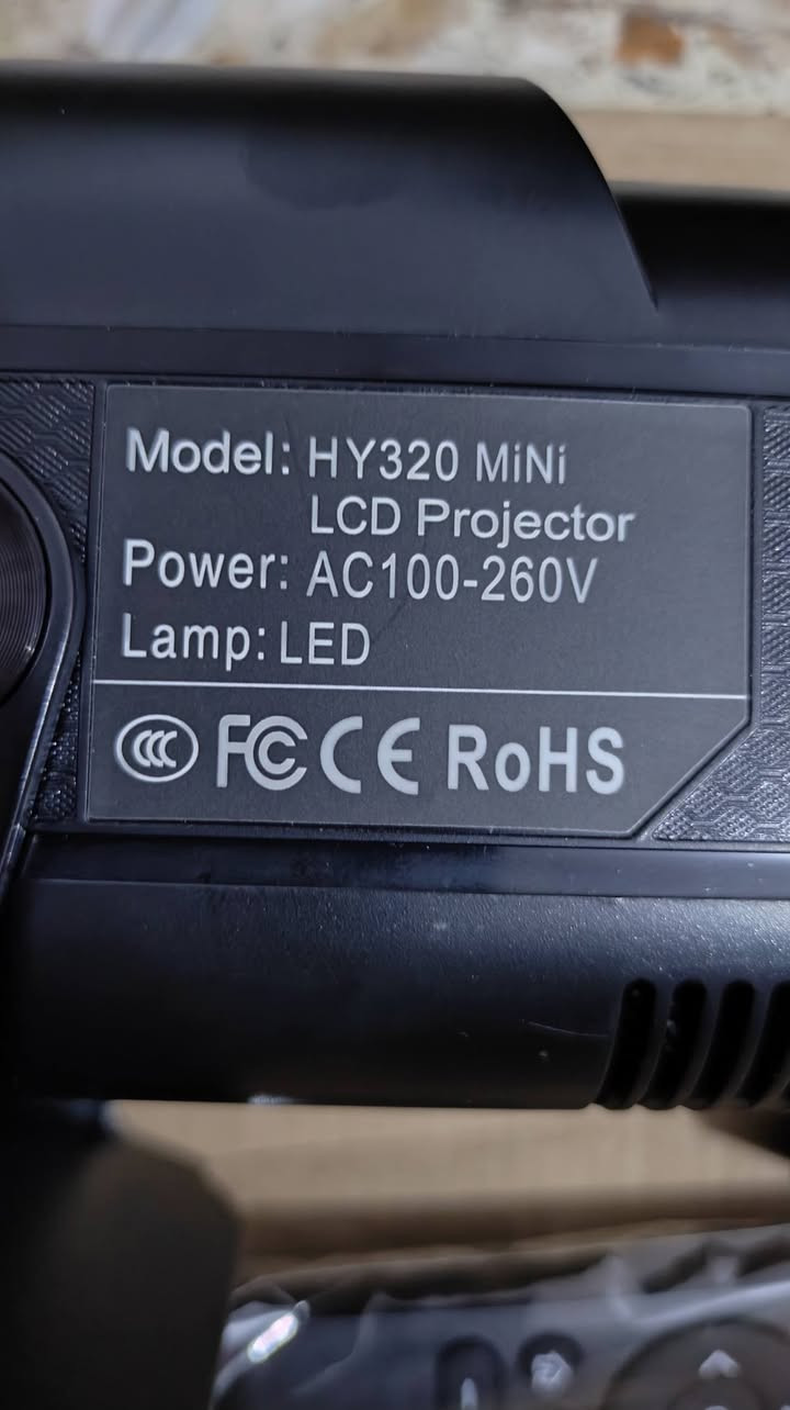 بروجتكر سمارت HY320 MiNi يوتيوب اندرويد نظام متكامل
يوجد توصيل التواصل خاص ماسنجر أو واتساب ***********
