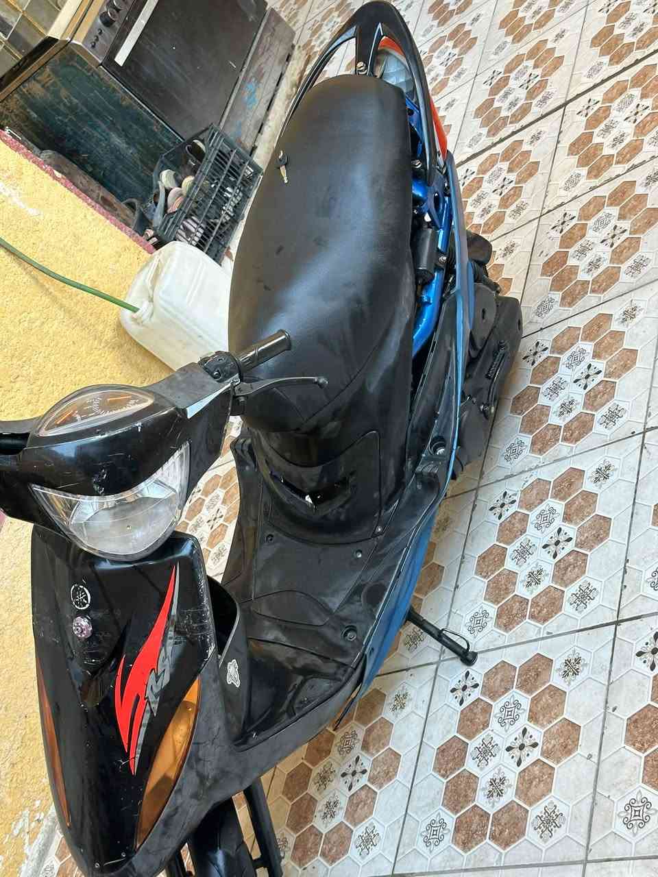 السلام عليكم ماكس عدله بوشه ٥٥ هاون سلف هندر اشاير عداد مال بانزين نكره سلف شاصي مصبوغ ازرك بي لمعه  الدراجه حلو السعر ٤٢٥ وبيه مجال واذا اكو مراوس عادي المكان كربلاء الحر الرقم ***********هذه واساب بس وشكرا🤍
