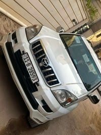 سياره برادو موديل 2007  مكفوله من حادث او صبغ  سعر $ 150 عنوان السياره...