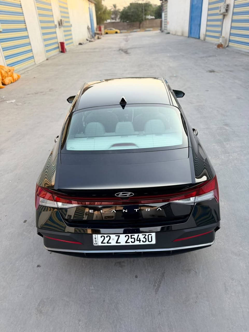 لا توجد تفاصيل

نص مكتوب في الصور:
- BIDCARS