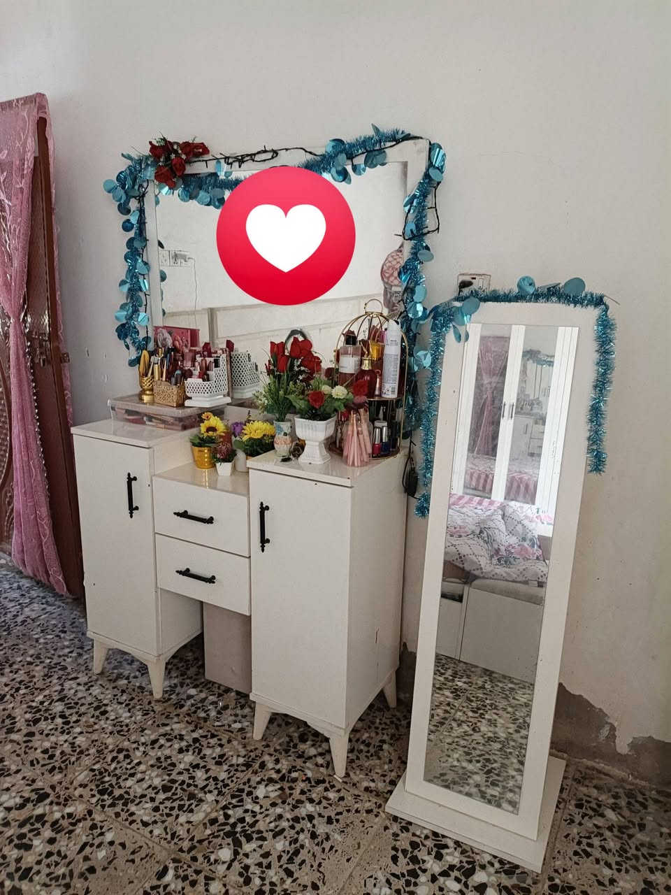 غرفه تركيه للبيع مكاني بغداد مدينه صدر مستخدمه شهرين 
سعر750الف رقم ***********
