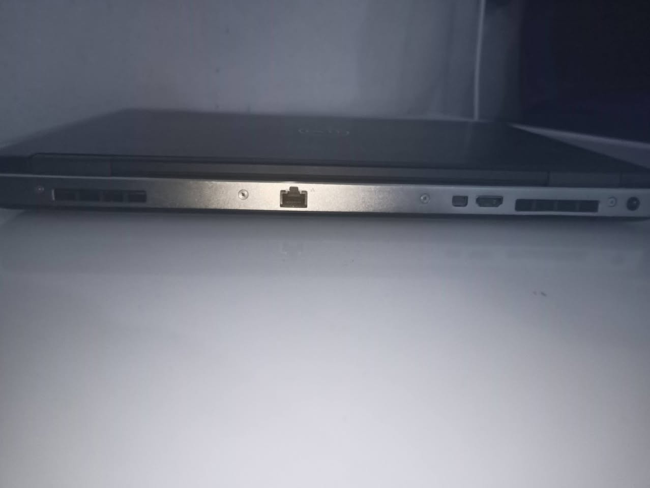 🔥💻 للبيع لابتوب Dell Precision 7530 — فرصة حلوة! 🔥

📌 المواصفات:
⚙️ Intel Core i7 – الجيل الثامن
🧠 RAM 32GB
💾 تخزين 512GB Ssd M. 2
🪟 Windows 11
كرت الشاشة الخارجي المنفصل nvidia quardo p 2000 بحجم 4gb . 

✅ مناسب للدراسة والجامعة
✅ ممتاز للتصفح واليوتيوب والبرامج
🎮 مناسب للألعاب القوية والاستخدام اليومي
💻 جهاز عملي وسريع بالاستخدام

💰 **السعر: 400 الف **

📍مكاني موصل

# للمزيد من الاستفسار مراسلتي على رقم  الواتس اب
***********
