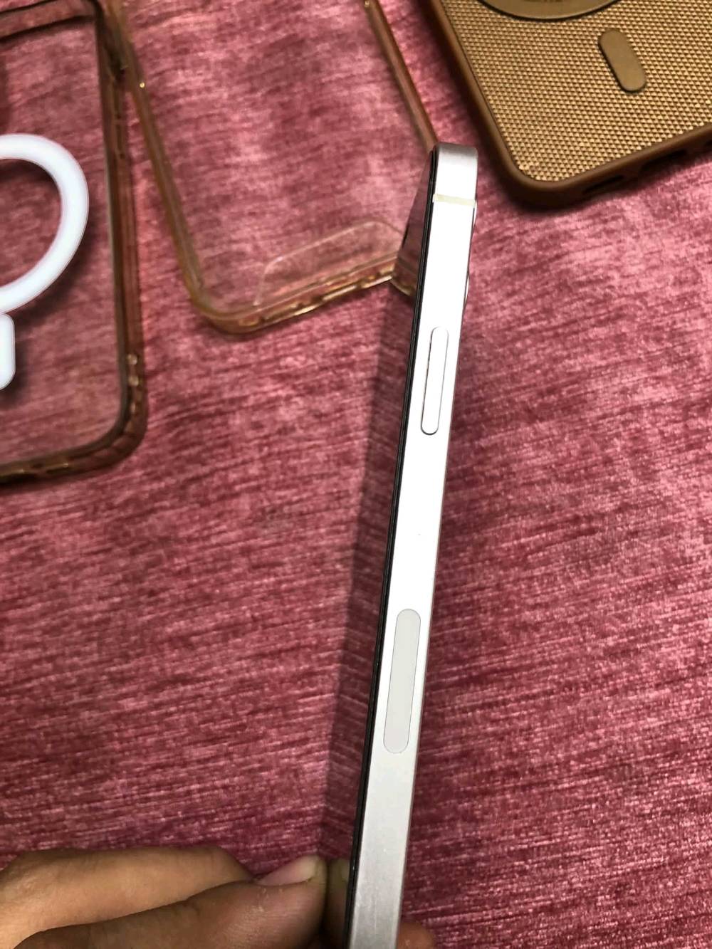 آيفون 12 • ١٢٨ • بطاريه ٧٦
