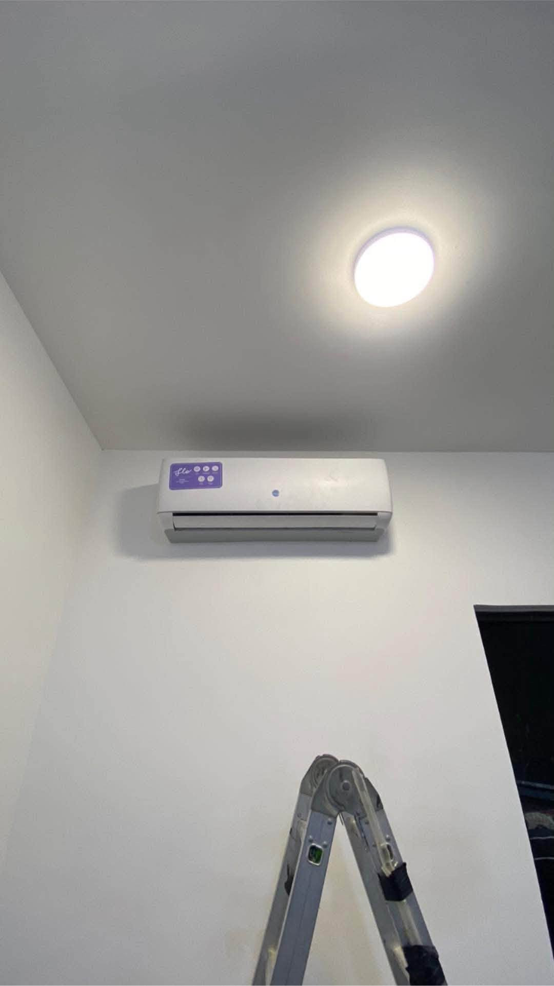 اختصاص تكيف وتبريد 
❄️ خدمات التكييف  - احترافية وجود ضمان حقيقي ❄️

1.تنصيب سبلت جداري ٤٠ الف فقط 
2.تنصيب سبلت كنتوري ٦٠ الف فقط
3.فتح كافة السبالت ٢٠ الف فقط 
4.غسل السبلت ٢٠ الف فقط 
5.شحن غاز R410 
6.شحن غاز R22 
7.نقل سبالت 
📞 للتواصل والحجز : ***********
📍 خدماتنا داخل بغداد كرخ ورصافه على مدار ٢٤ ساعه   

*اسعار تنافسية مع ضمان حقيقي للتركيب وشكراً جزيلاً لكم جميعاً
