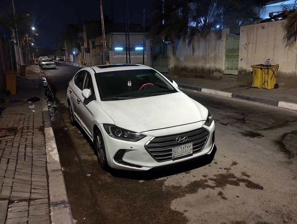 النترا 17 خليجي ماشية 166000 رقم بصرة سنوية بأسمي تحويل مباشر محرك 2000 دوش 6,نمر  بيها طخات ومكانات صبغ قليل موجود تقرير فحص 
تفحص ونتكاتب 
السعر 135 وبيها مجال قليل
العنوان القبلة واتساب *********** البصرة, العراق
