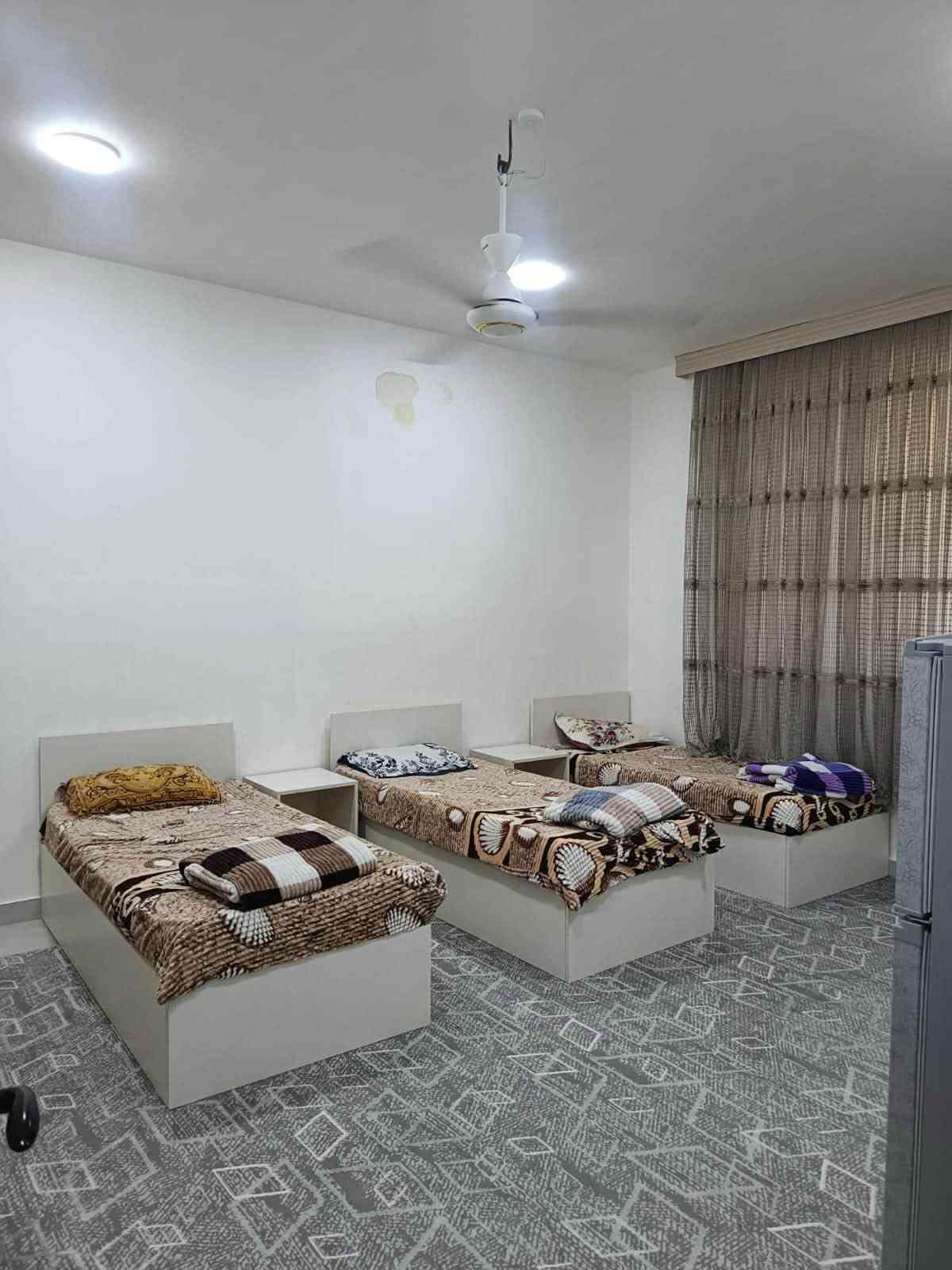 🏠✨ شقق للإيجار – سكن طالبات جامعيات فقط ✨🏠
📍 كربلاء – موقع مميز وقريب من الجامعات والمواصلات

نوفر شقق سكنية مريحة وآمنة ومجهزة بكل ما تحتاجه الطالبة 🌸

✨ متوفر كافة الخدمات:
🌐 إنترنت
🔥 غاز
💧 ماء
⚡ كهرباء
🔋 مولدة
❄️ سبالت وتبريد
🛏️ شقق مجهزة ومريحة
🍳 مطبخ ومستلزمات الطبخ
🚿 حمامات وخدمات كاملة
🧹 مكان نظيف ومرتب
🔐 سكن هادئ وآمن ومناسب للطالبات

🎓 السكن مخصص للطالبات الجامعيات

📞 للاستفسار والحجز:
***********

📩 الأماكن محدودة، للحجز والاستفسار يرجى التواصل على الرقم.

