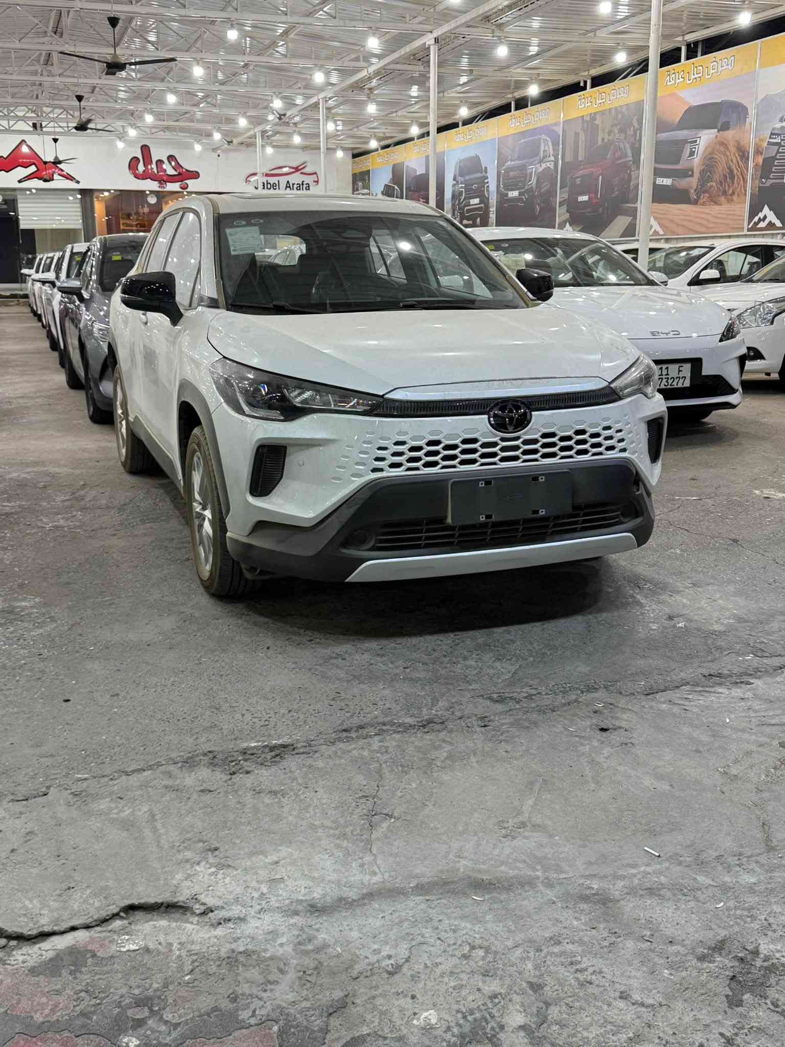 🔥 إذا نحچي عن السيارات العائلية… تويوتا تعرف شلون تجمع القوة والراحة بسيارة وحدة!
🚘 Toyota 2026
سيارة عائلية بمساحة واسعة، تصميم قوي وراحة تخليها مناسبة للمدينة والسفر والمسافات الطويلة 👌

✨ أبرز مميزاتها:
➖ مساحة داخلية واسعة ومريحة للعائلة
➖ مقاعد مريحة ورحابة ممتازة للركاب
➖ تصميم خارجي قوي وحضور واضح على الشارع
➖ داخلية عملية بتفاصيل مرتبة
➖ أنظمة وتقنيات تساعدك بالقيادة اليومية
➖ مساحة تخزين مناسبة لاحتياجات العائلة والسفر
➖ اعتمادية تويوتا المعروفة

💯 تويوتا 2026… عائلية بالمساحة، قوية بالحضور، ومصممة حتى تخدمك بكل مشوار. يم معرض جبل عرفه 

العنوان بغداد الكريعات شارع الوقف السني معرض جبل عرفة

***********  اتصلووو وتدللون
