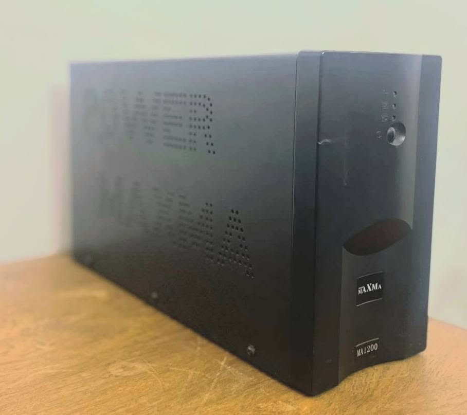 ⚠️Ups maxma 1200VA
يو بي اس ماكسما 1200 VA 

بطاريته اكثر 50% وقليل مستعمل 

سعرها 60 الف وبي مجال

((مكاني بغداد الدورة))
 
للاستفسار اكثر الاتصال على الرقم ***********
