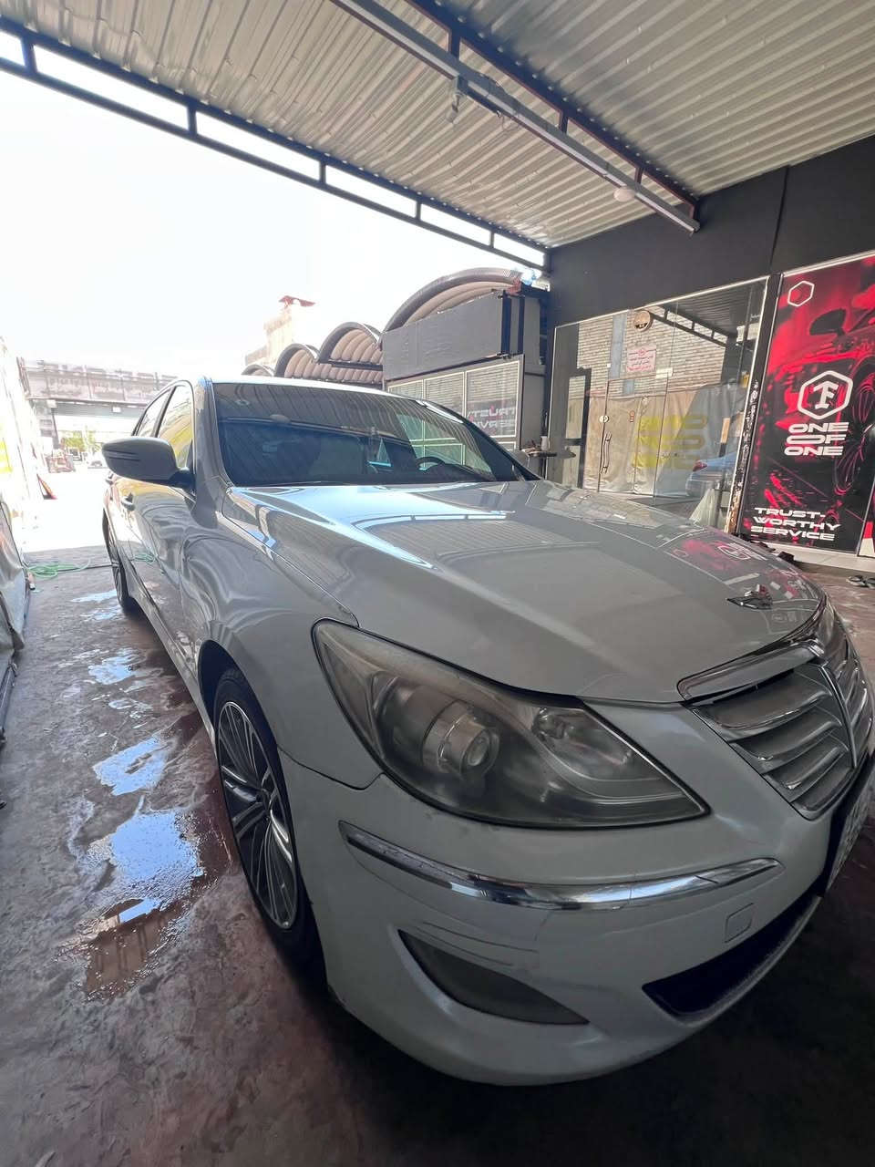 جينسيس 14 خليجي  محرك 3800 مكفوله ضربه وصبغ فقط باردات رقم بصرة حره نص فول بيه تبديل ربل قبق ولفات حساسات امامي خلفي كامره خلفيه شاشه ايباد كار بلي تخم تاير ويل جديد كشنات جلد قرمندي استفسار اكثر (***********) مكان السياره بصرة  125 وبيه مجال
