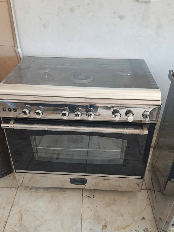 طباخات نظيفه جدا مصريه للبيع المكان بعقوبه
***********

