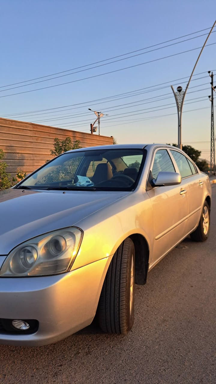 كيه اوبتمه 2007 مكفوله من الضربه والتبديل 
سياره جديده كلش  حزام جماليه ..ماشيه 180...

 فول مواصفات تبريد كشنات  
بصمه مفوله 

مكينه او كير كارتون2700 اقتصاديه  ما تصرف 
 
مصفره غرامات سياره مال موضف مال بيت جديده 

*********** شراي يتصل  سعره مناسب 
90 وبيه مجال ....
