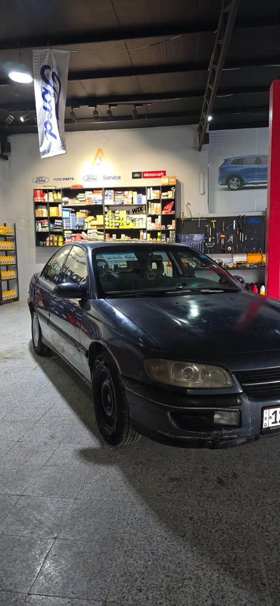 أوبل أوميغا
المحرك: 2.0L 16V (محرك جديد بالكامل)  
 الكير: جديد وجاهز من كلشي
 الطخم : جديد بالكامل الكاردن والشايلات كلهم مبدلين
 الحالة العامة: السيارة بلاد ومتعوب عليها، شغل وتوكل على الله ما تحتاج أي مصاريف أساسية.
 الرقم:نينوى هزه جديده وسنويه وشرط التحويل
السعر 55 ورقة 
*********** 
***********
