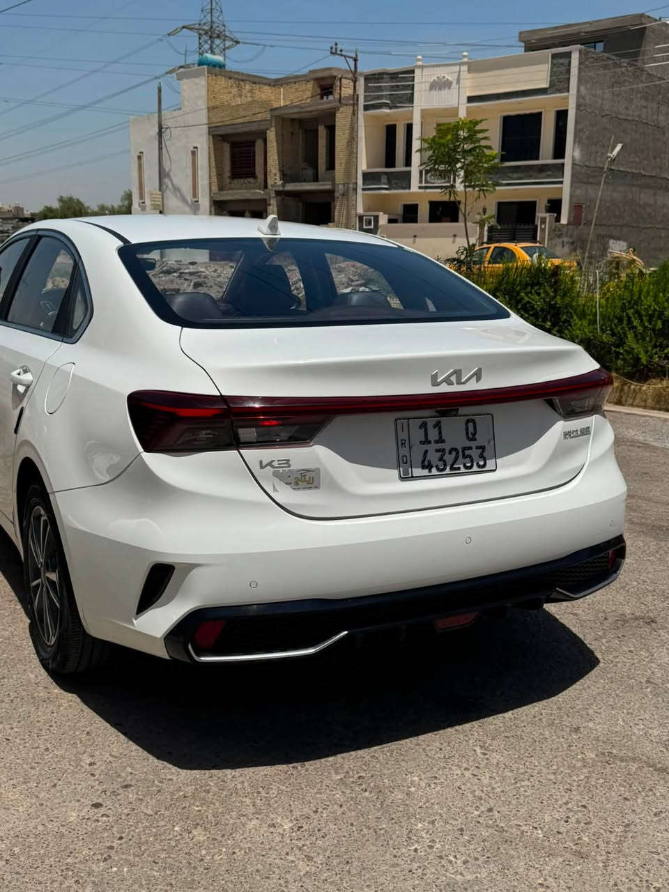 🚘 Kia K3 2024 | فول مواصفات 🔥
💵 السعر:  135$ وبي مجال

━━━━━━━━━━━━━━━━━━

🔰 معلومات السيارة

🚗 النوع: Kia K3

📅 الموديل: 2024

⚙️ المحرك: 1500 CC (4 سلندر)

🪪 الرقم: بغداد / الدورة 

❤️ الداخل: جلد أسود

━━━━━━━━━━━━━━━━━━

✨ المواصفات

✔️ فتحة سقف

✔️ فرش جلد فاخر

✔️ 6 Airbags

✔️ شاشة لمس + كاميرا خلفية

✔️ بصمة تشغيل + بصمة أبواب

✔️ مكيف Touch

✔️ تحكم بالمقود

✔️ Full LED

✔️ مرايا كهربائية طي

✔️ حساسات 360°

✔️ مانع انزلاق (TCS)

✔️ Auto Hold

✔️ Electronic Parking Brake (EPB)

✔️مثبت سرعه  
ماشيه 73 الف 

السياره بيها طخه بال جاملغ موضوح بالصور والدعاميات بيهن تكحيل بسيط

━━━━━━━━━━━━━━━━━━

📍 الموقع: بغداد الدوره

📞للاستفسار ***********
