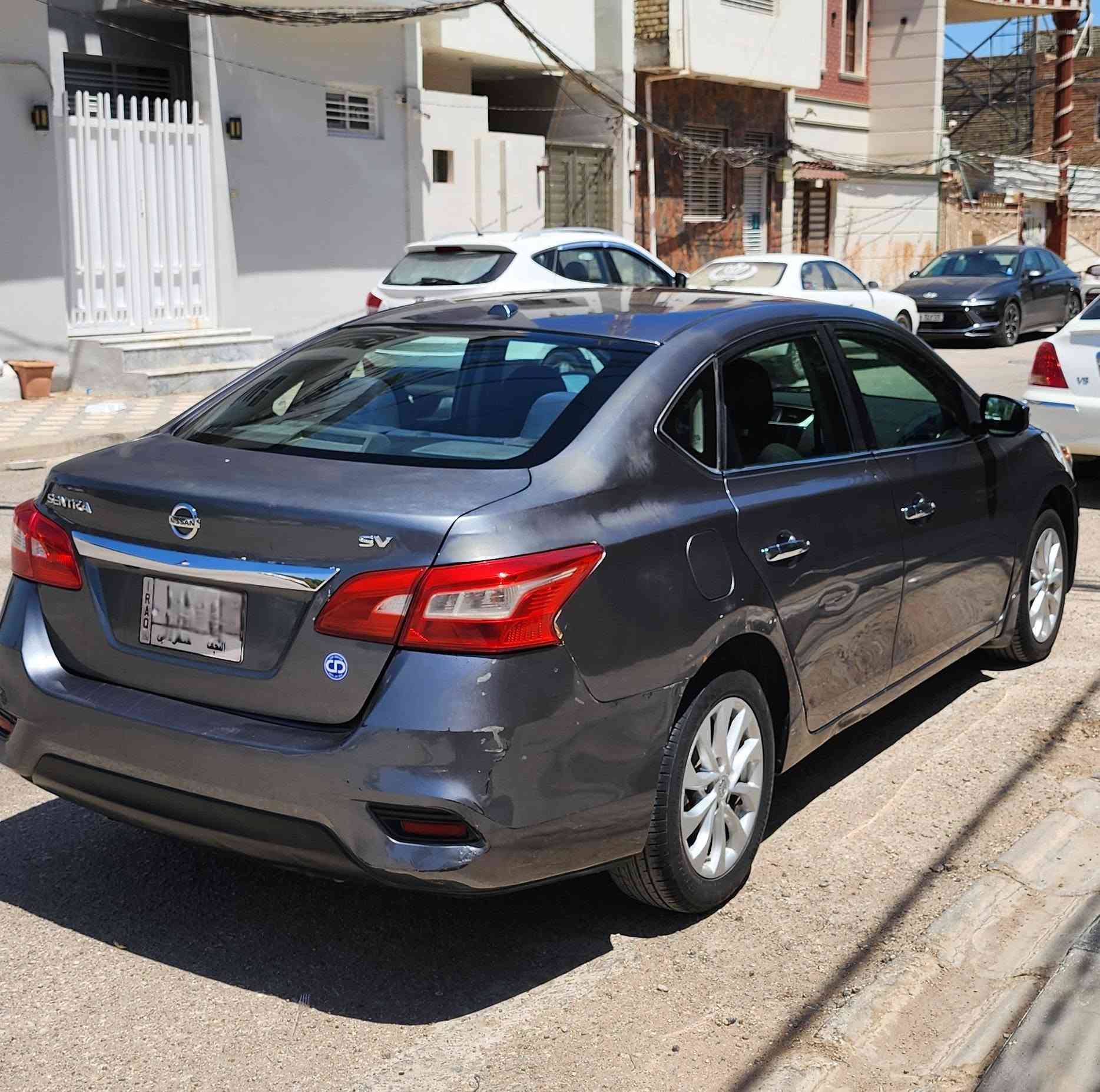 السلام عليكم
نيسان سنترا 2019 مواصفات SV

تقرير السيارة مرفق بالرابط 
https://en.bidfax.info/nissan/sentra/5524777-nissan-sentra-s-2019-charcoal-18l-4-vin-3n1ab7ap9kl622818.html

وكل الملاحظات الي بالسيارة مرفقة ايظا بالصور

رقم نجف .. سنوية سارية لل2027

مكاني النجف

السعر 95$ وبيه مجال بسيط

***********
