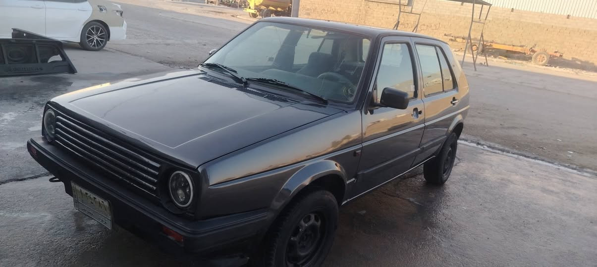 سلام عليكم كولف موديل ٩٢ سياره مصبوغه عام كير مكينه خير من الله مشروع وطني شرط تحويل سعر ٢٣ وبيه مجال *********** مكان كركوك بارود خانه
