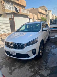 كيا سورنتو 2019 فول مواصفات ما عدا البانوراما 7 راكب مكينة 6ماشية 130 ...