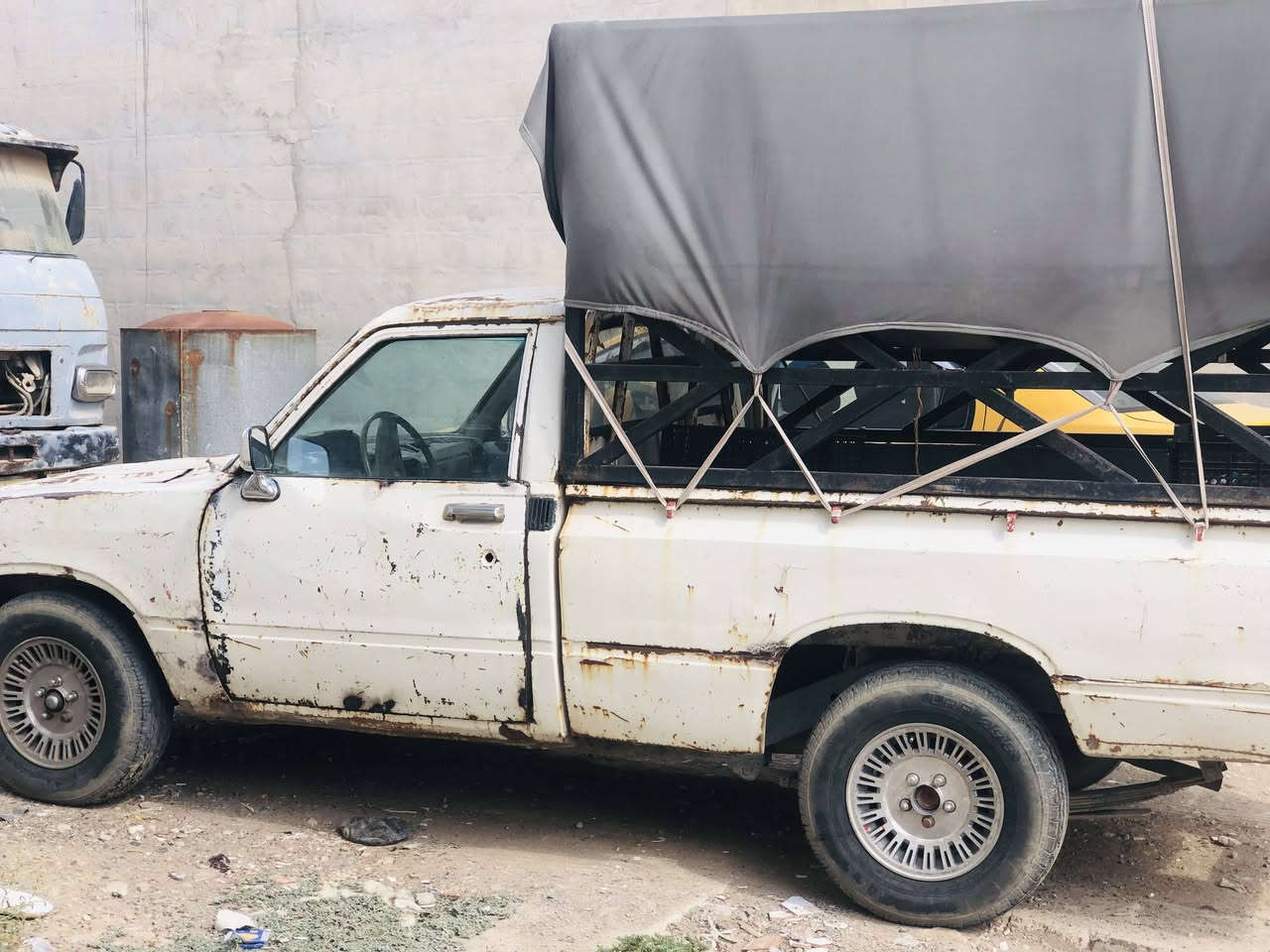 بيكم 80 معمر رايمن وكير وطخم جديد كلو أصلي السعر 16وراقه
عنواني موصل الجانب الأيمن
رقم الهاتف ***********
***********
