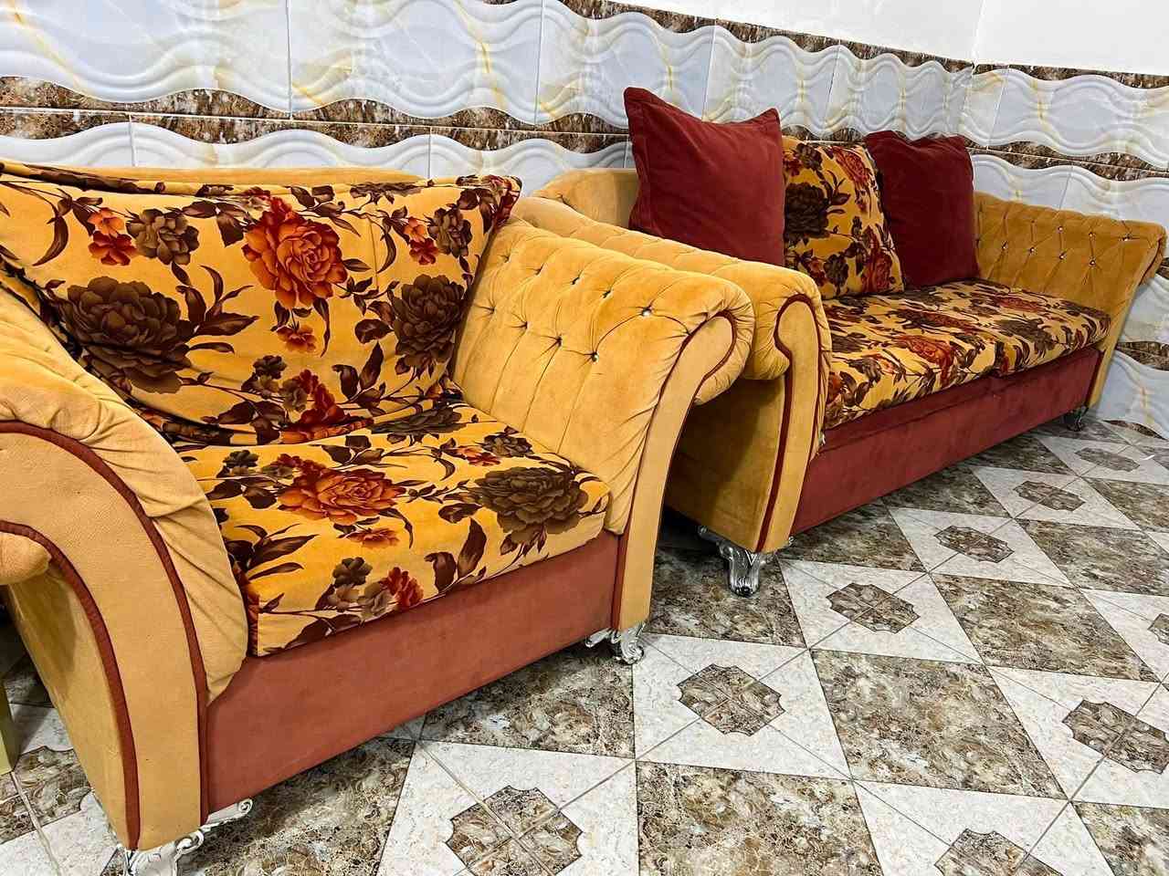 تخم للبيع
7 مقاعد
وحده ثلاثيه 

وحده ثنائيه 

كراسي عدد 2

10 مقاعد 

ثنين ثلاثيات 

كراسي عدد 4

للأستفسار ***********

***********
