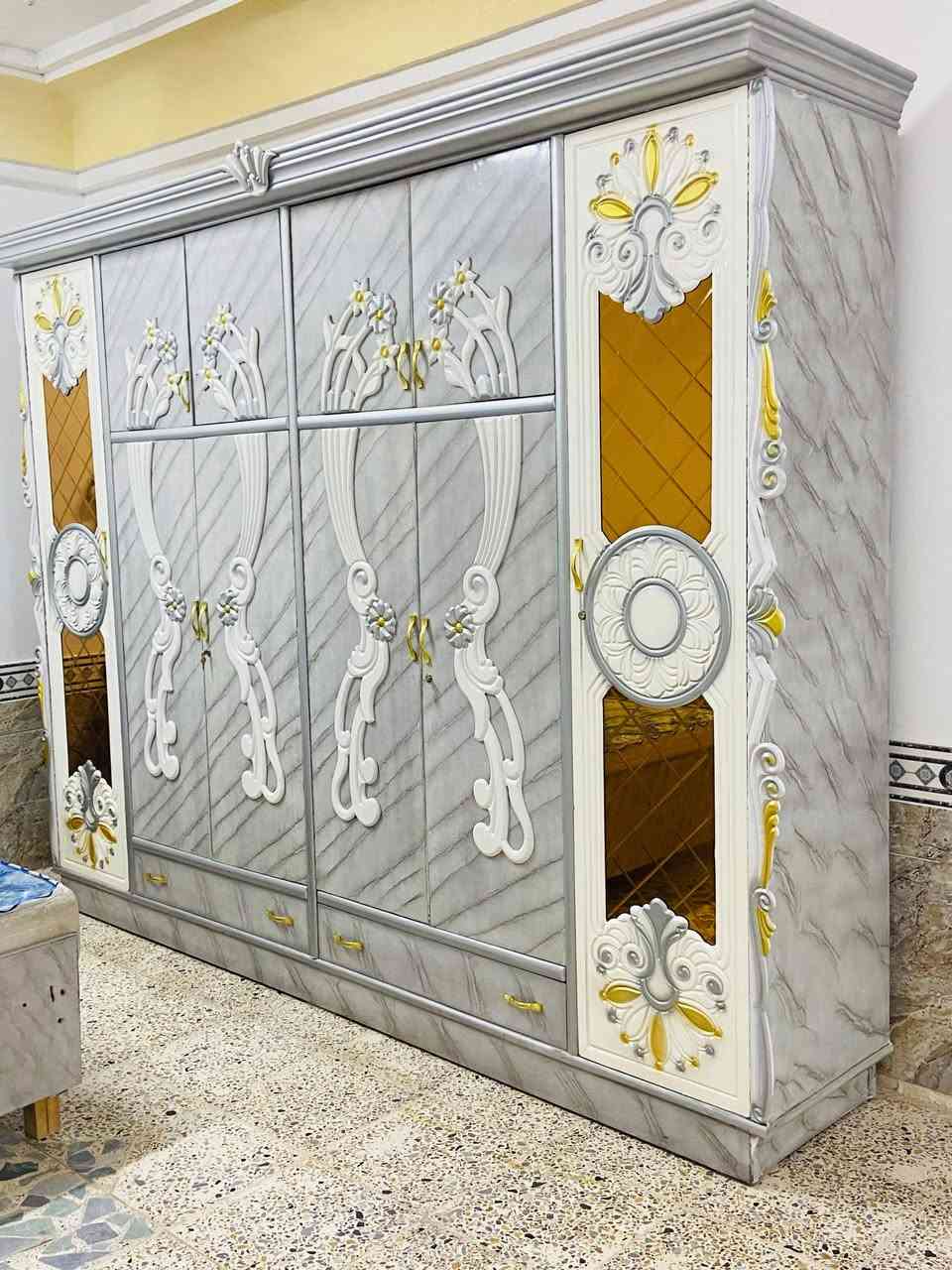 توج ٥ قطع • خشب صاج • استخدام قليل