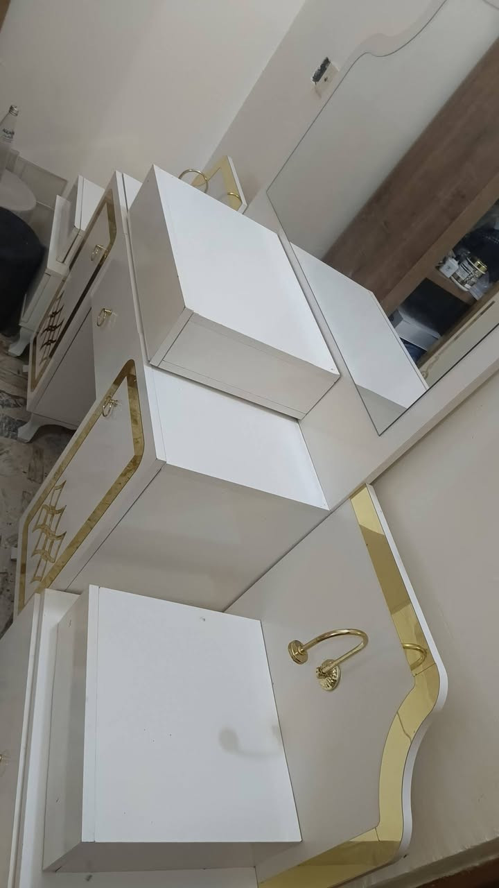 250 للبيع 8   قطع

***********
