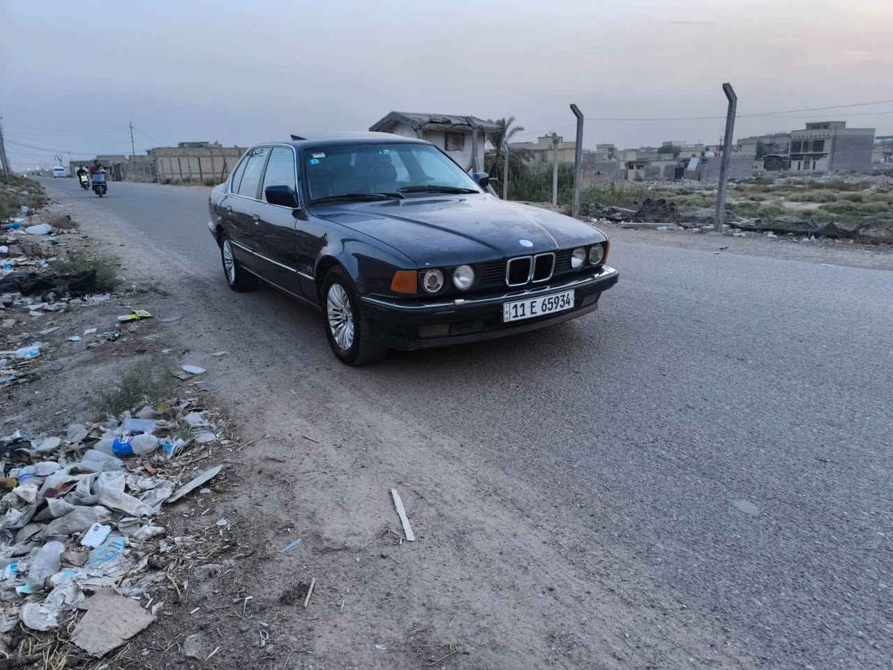 بي ام 735 • موديل ٩١ • رقم انكليزي