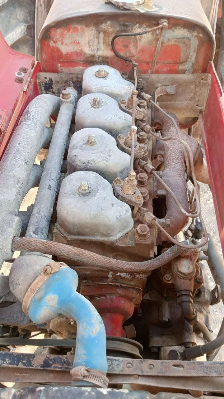 السلام عليكم عنتر للبيع 87 جاهزة من كلشي فول گاز وشتغل اذا بيك حيل كله نضيف واحد على واحد السعر 4500وبيه مجال للشراي بابل ناحية الطليعة ***********
