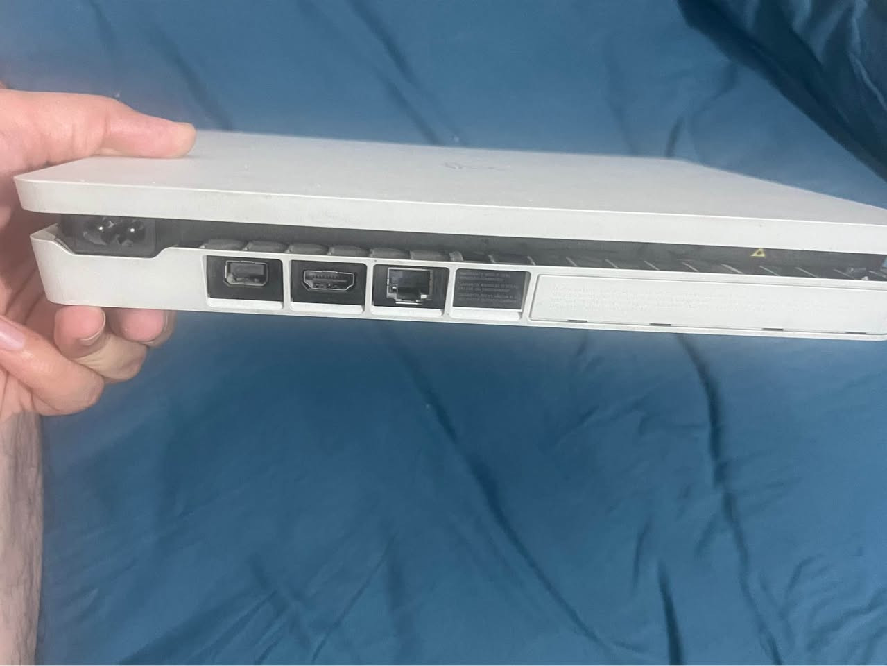 بلي 4  مهكر ما مفتوح نص تيرا ب225
*********** كربلاء, العراق
