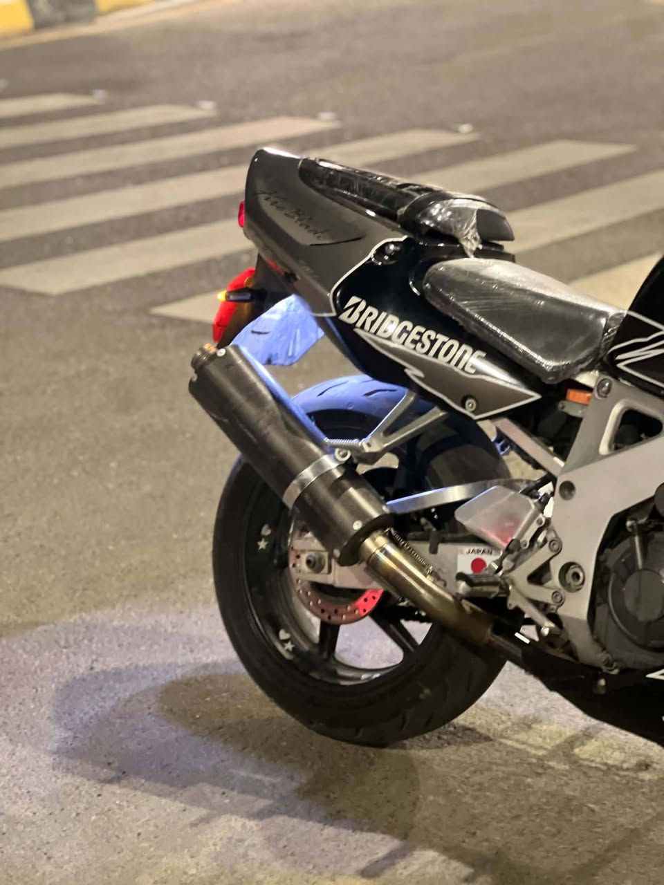 CBR919 • مرقمة • هدرز تيتانيوم