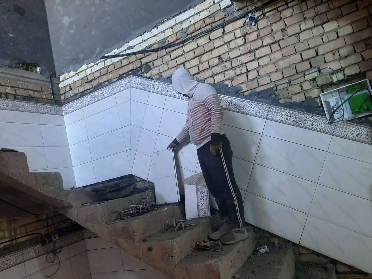 من رخصة الأدمن.
اعمالنا في مدينة الفلوجه والصقلاويه ونواحيها عمل السيراميك الكاشي البورسلين مرمر جدار وارضي بكافة انواعه والتصفير وترميم الصحيات القديمه متفرغين حاليا للتواصللل ***********  ***********
