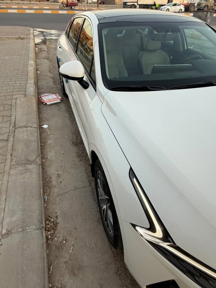 🔥 للبيع Kia K5 2023 – NIM فل مواصفات 🔥
🚘 Kia K5 2023
• NIM فل مواصفات
• محرك 2.0 دوش (DOHC)
• اللون: أبيض
• الممشى: 46,000 كم
• وارد خليجي
• كلين ونظيفة جدًا
• ما بيها شخط أو صبغ
• استخدام شخصي ومحافظة عليها

📍 الموقع: الرمادي – التأميم

📞 للتواصل: [***********]

