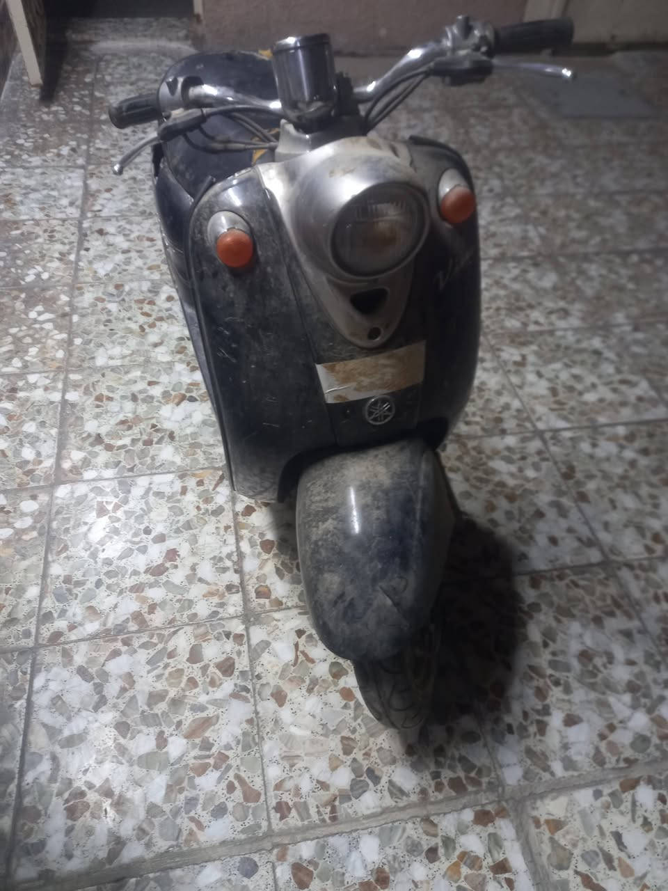 سلام عليكم دراجه كلاسك فحل متروكه ماتشتغل دراجه كله بعدها على وضع البلادي كهربائيات كله شغاله بس متروكه سعرهة ١٥٠ وبيه مجال بسيط للشراي مكاني بغداد العبيدي رقمي *********** دراجه فحل قفل كسل ابلادي
